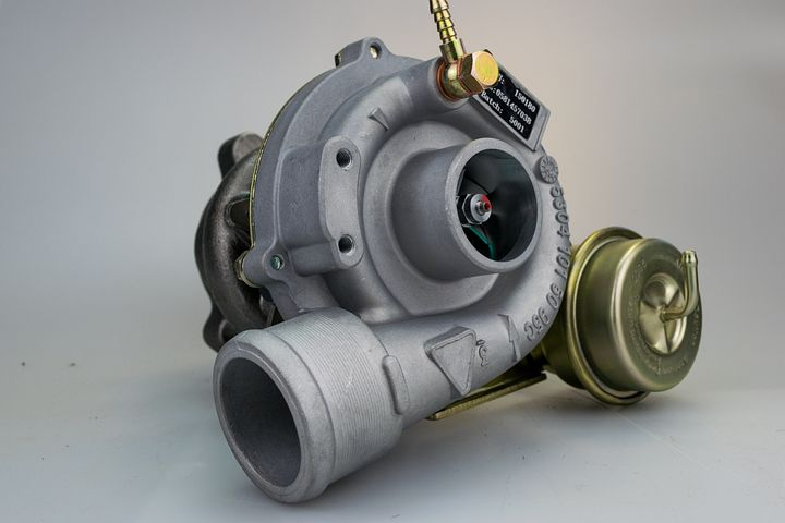 Nos conseils pour changer le Turbo d’une Peugeot 307